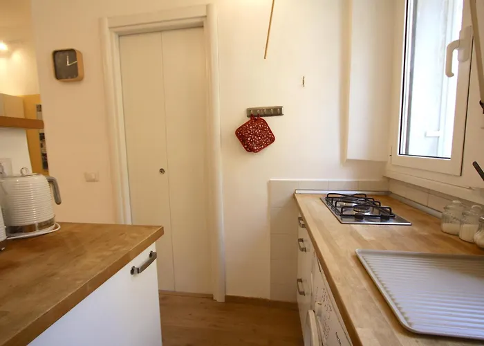 Garbatella 2br House * Roma