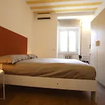 Garbatella 2br House Apartmán