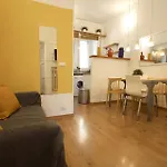 Garbatella 2br House Řím